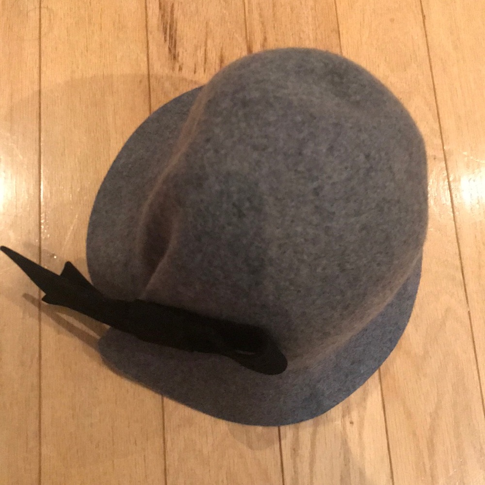 Hat - Picture 3 of 4